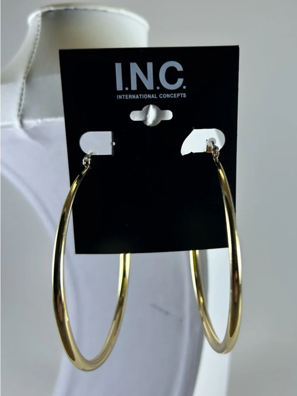 INC International Concepts polished gold